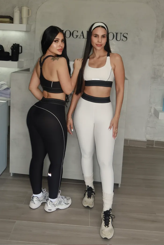 Set Olivia